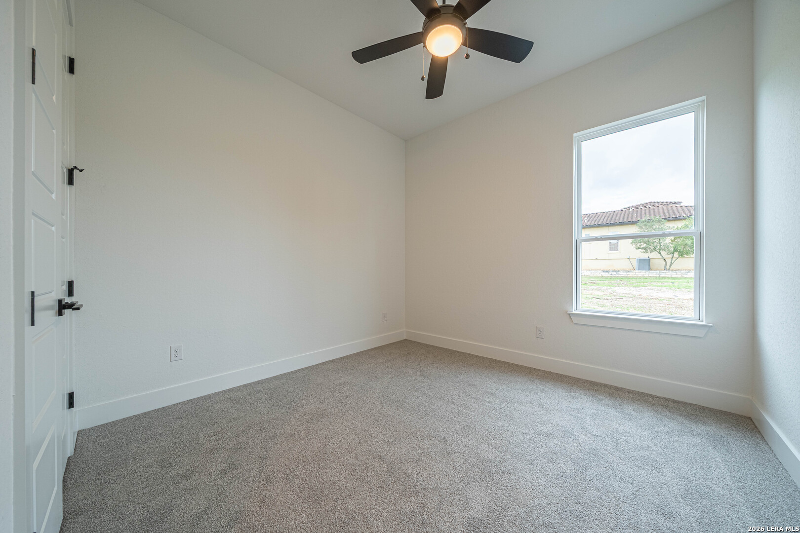 2053 Toscano Way Kerrville, TX 78028 - Photo 24 of 34