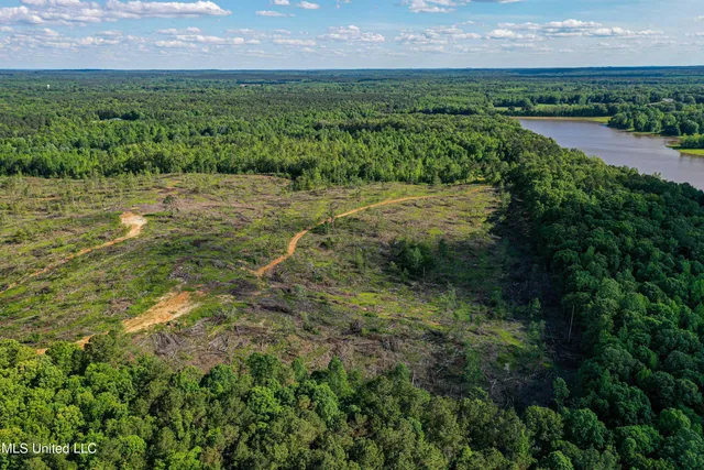 $250,429 | 1 County Road 433, Oxford, MS 38655