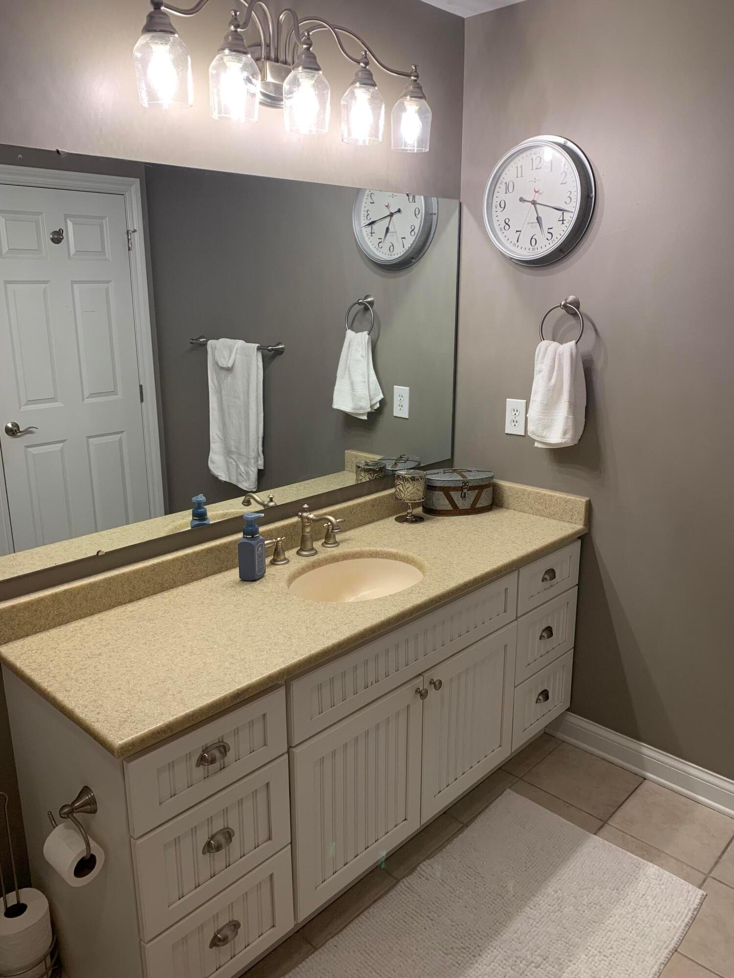 4455 Hunts Landing Road, Unit 16D Hebron, OH 43025 - Photo 45 of 56 e2