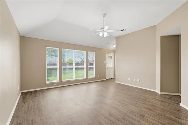 $2,050 | 9229 Chesapeake Lane, McKinney, TX 75071