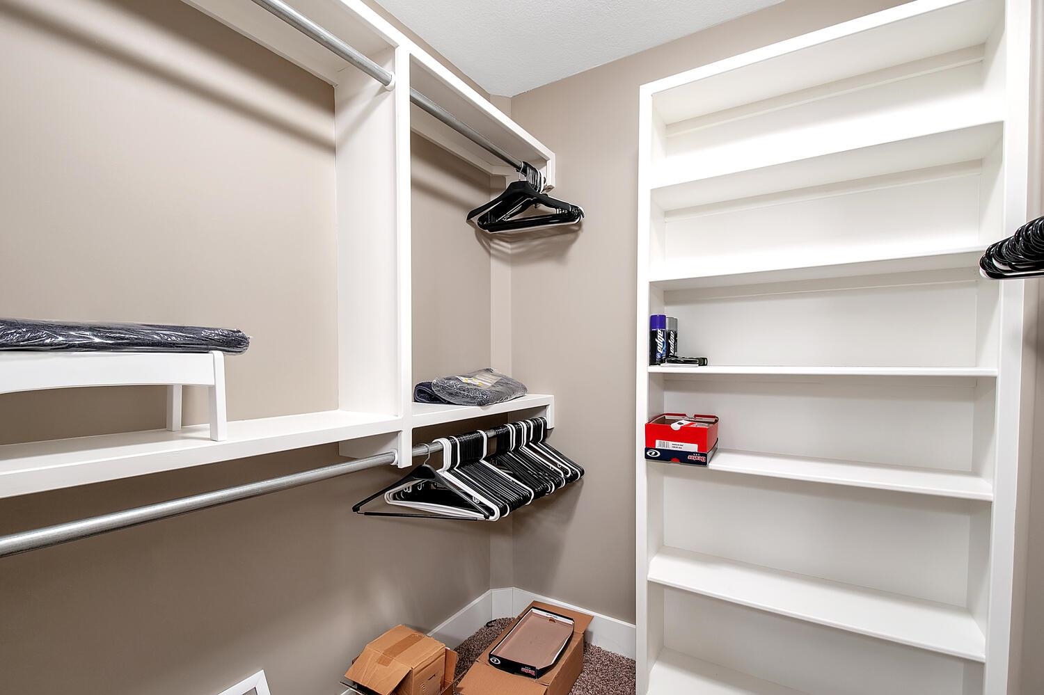 302 Springlake Court Newton, KS 67114 - Photo 19 of 34