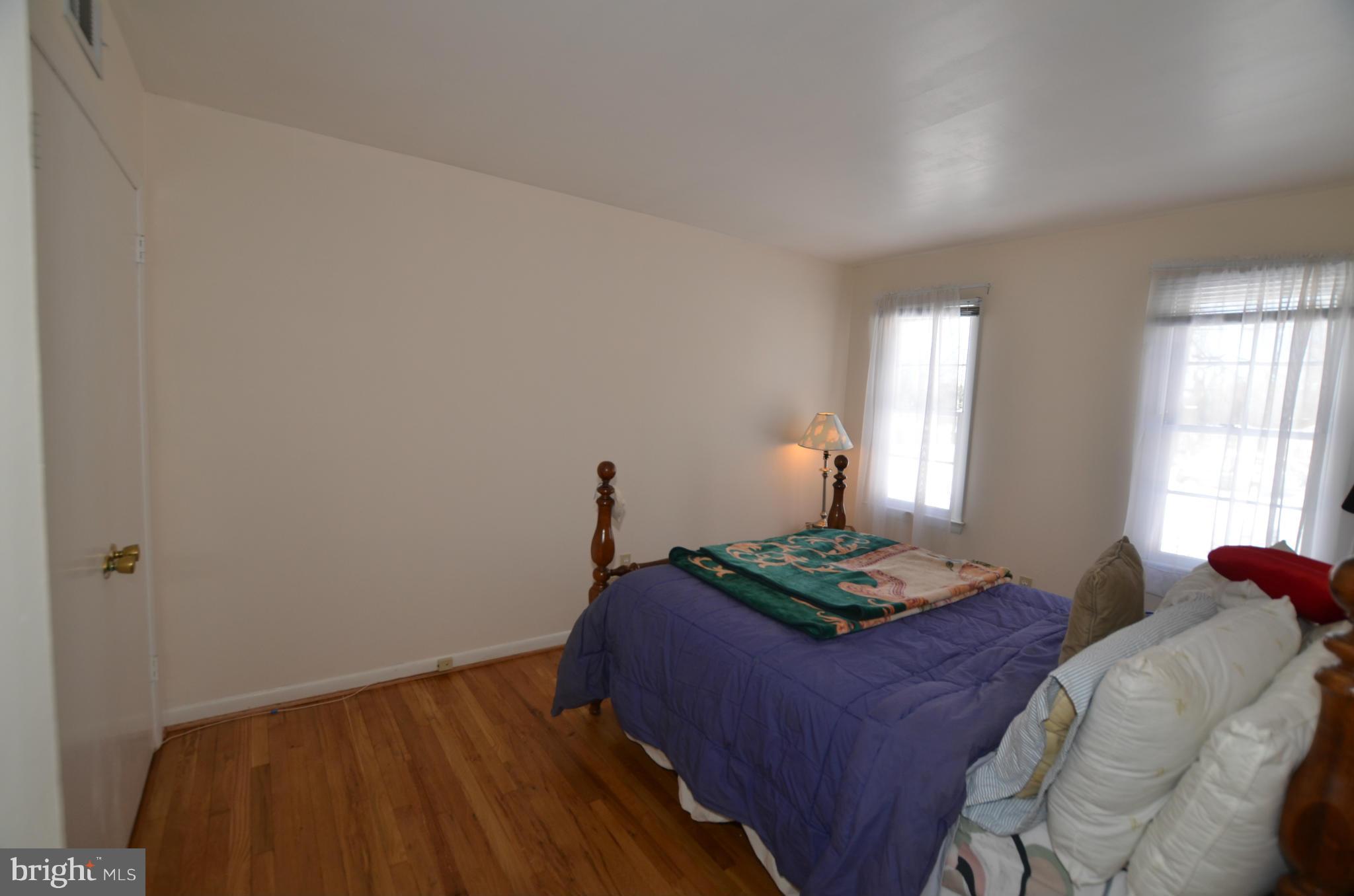 8514 Postoak Road Potomac, MD 20854 - Photo 14 of 15 Bedroom