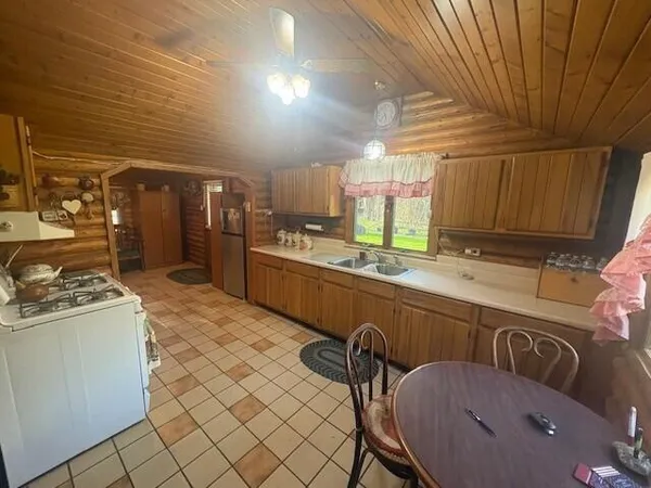 $323,900 | 773 14 Mile Road, Marion, MI 49665