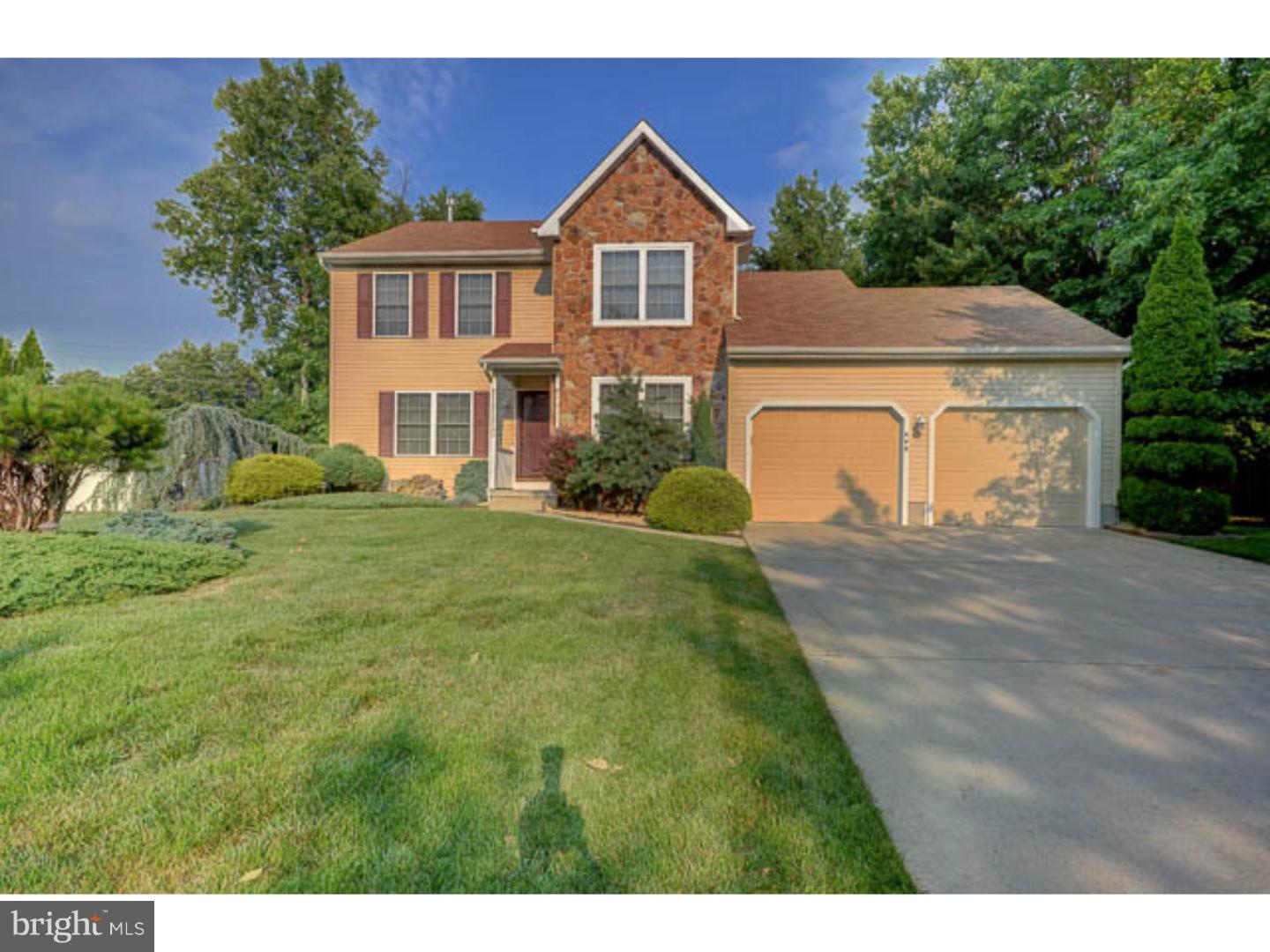 648 Surrey Road Sewell, NJ 08080 - Photo 1 of 25