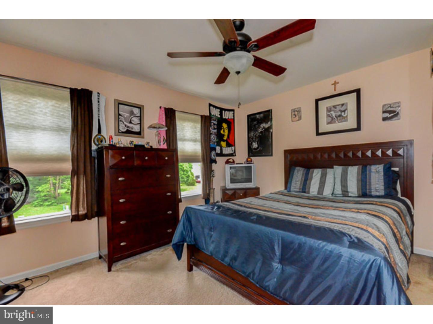 648 Surrey Road Sewell, NJ 08080 - Photo 19 of 25
