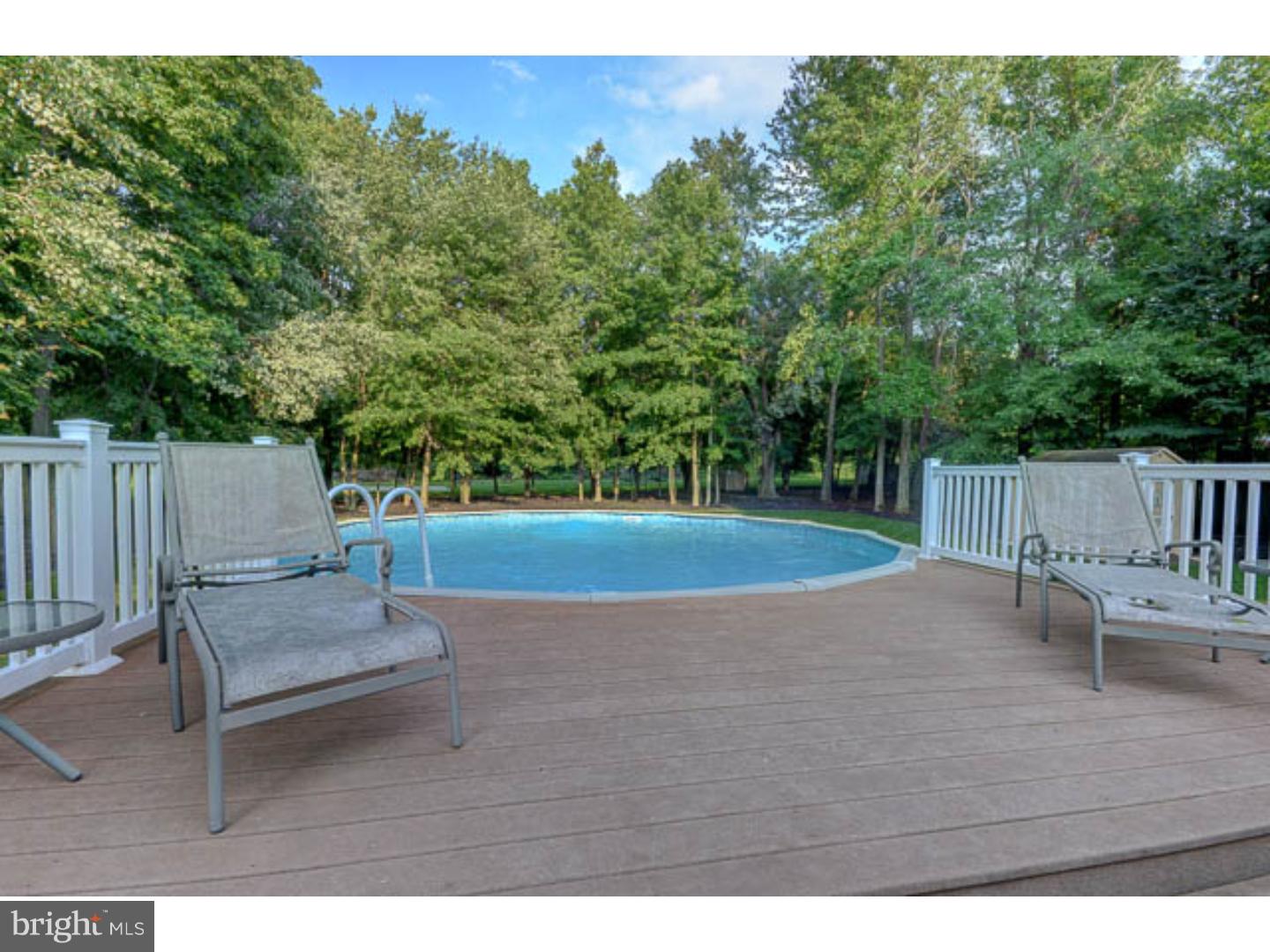 648 Surrey Road Sewell, NJ 08080 - Photo 22 of 25