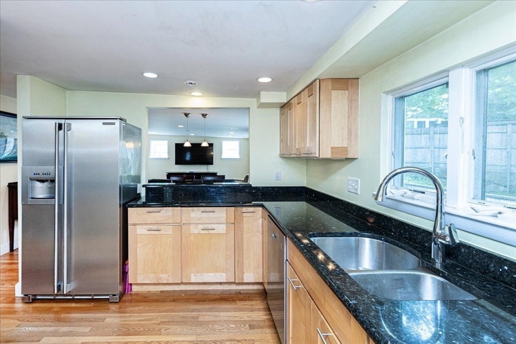 68 Walnut Road Swampscott, MA 01907 - Photo 11 of 41