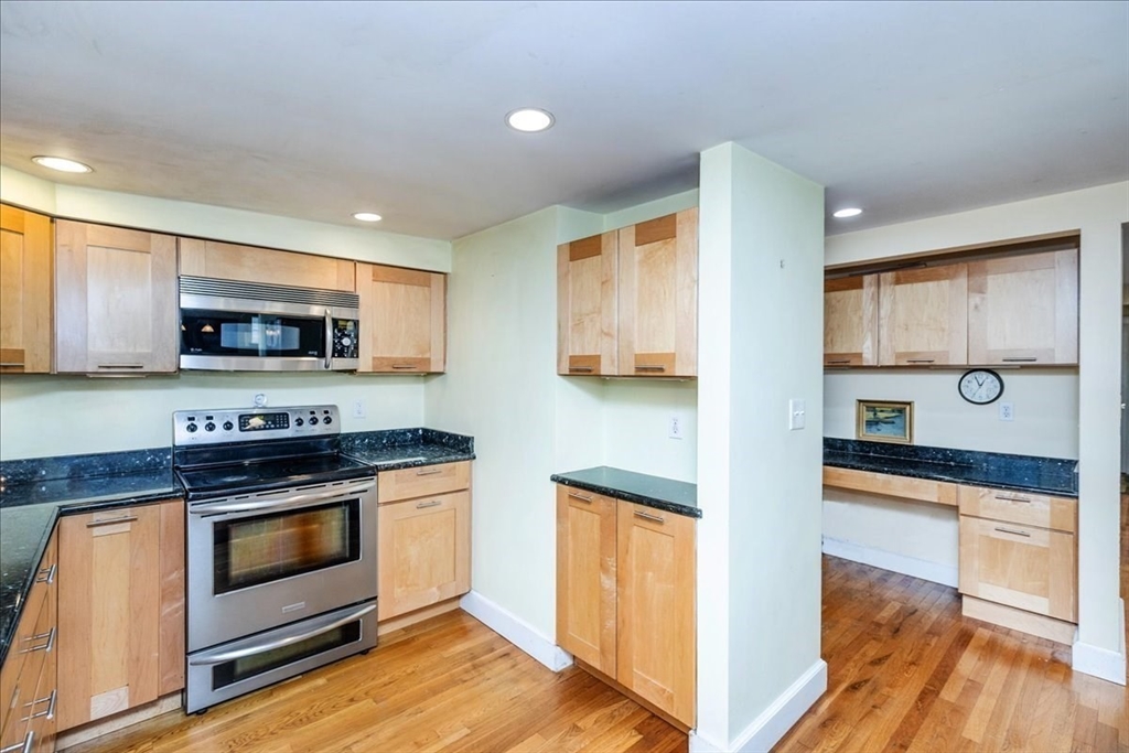 68 Walnut Road Swampscott, MA 01907 - Photo 12 of 41