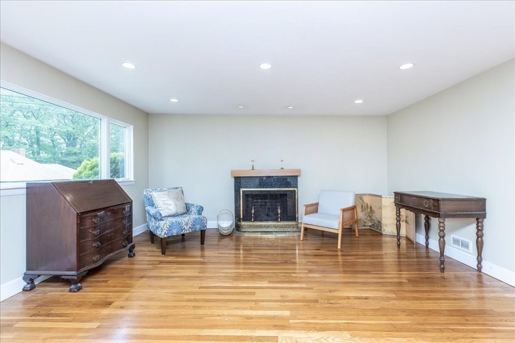 68 Walnut Road Swampscott, MA 01907 - Photo 6 of 41