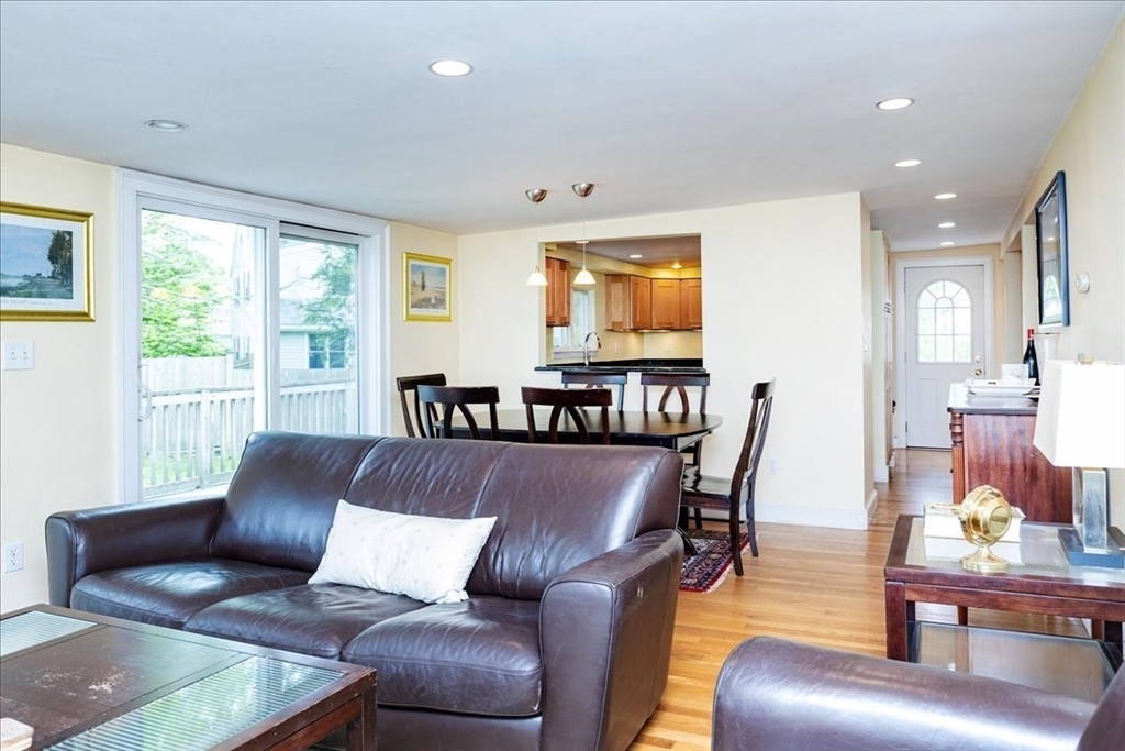 68 Walnut Road Swampscott, MA 01907 - Photo 10 of 41