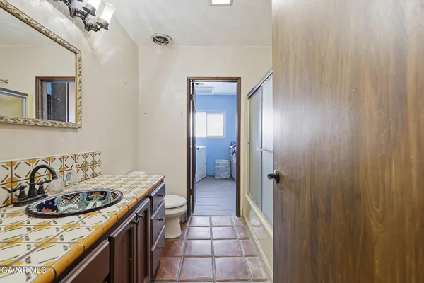 $3,500 | 40555 20th Street West, Palmdale, CA 93551