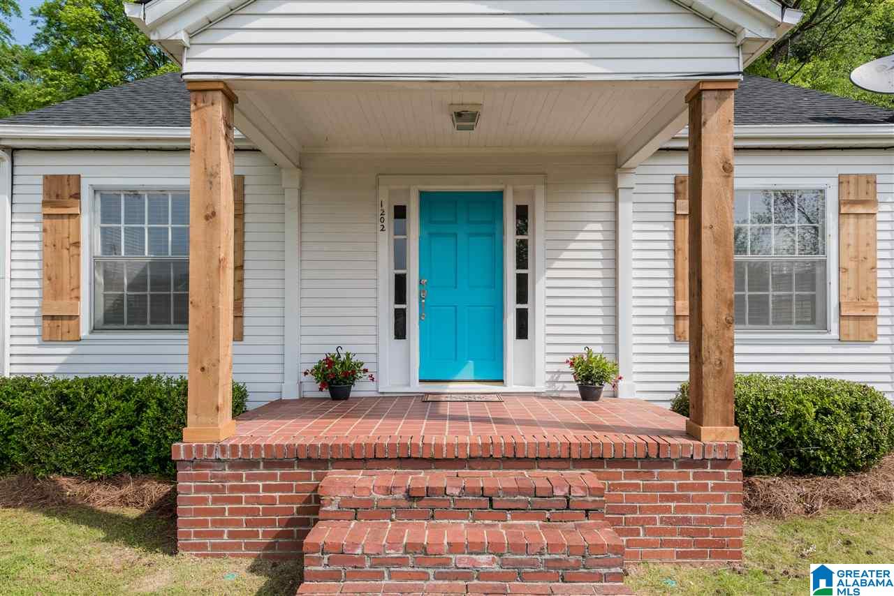 1202 Irving Road Birmingham, AL 35209 - Photo 4 of 31