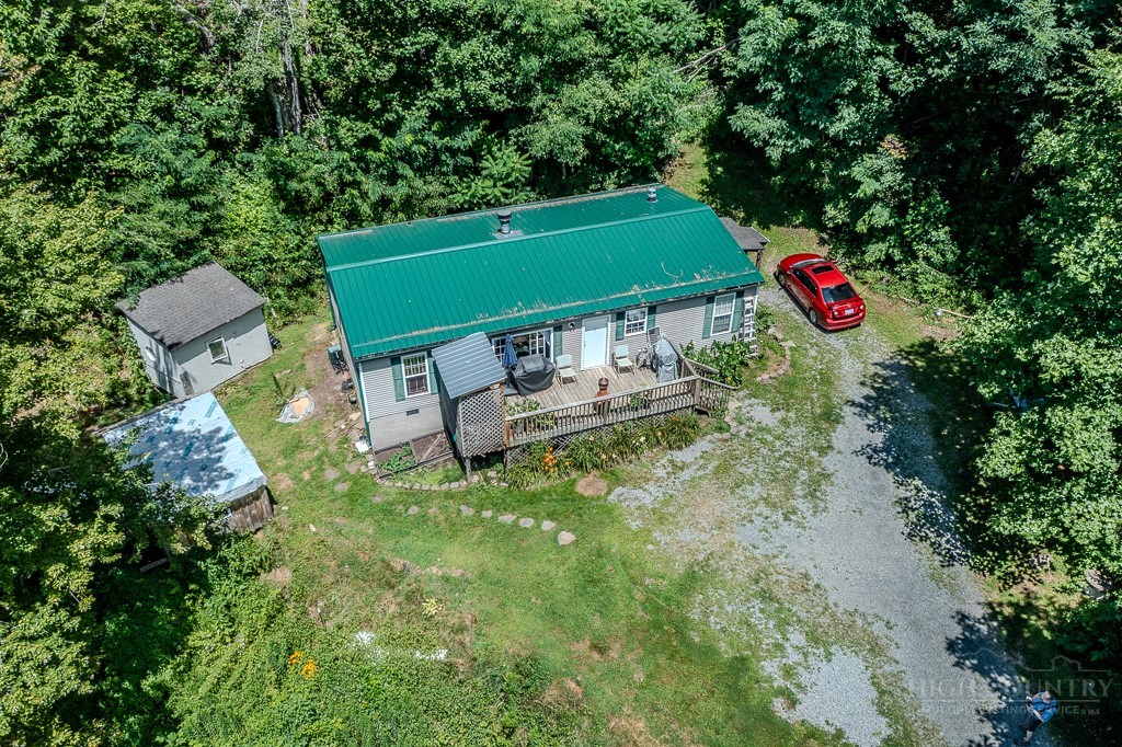 461 Reuben Wooten Road Banner Elk, NC 28604 - Photo 2 of 39 a view of outdoor space and yard