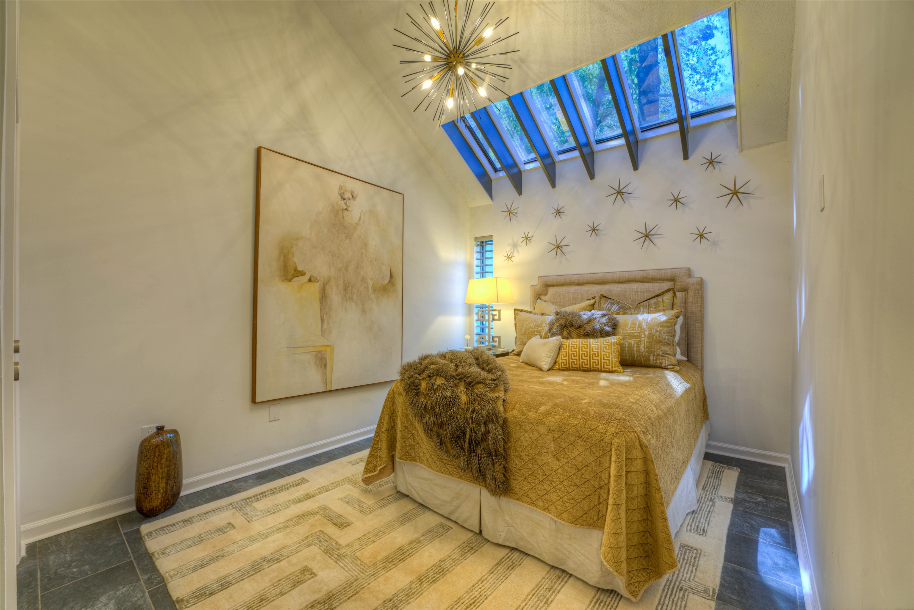 6921 Tangleberry Cove Memphis, TN 38119 - Photo 11 of 39 a bedroom with a bed and a mirror