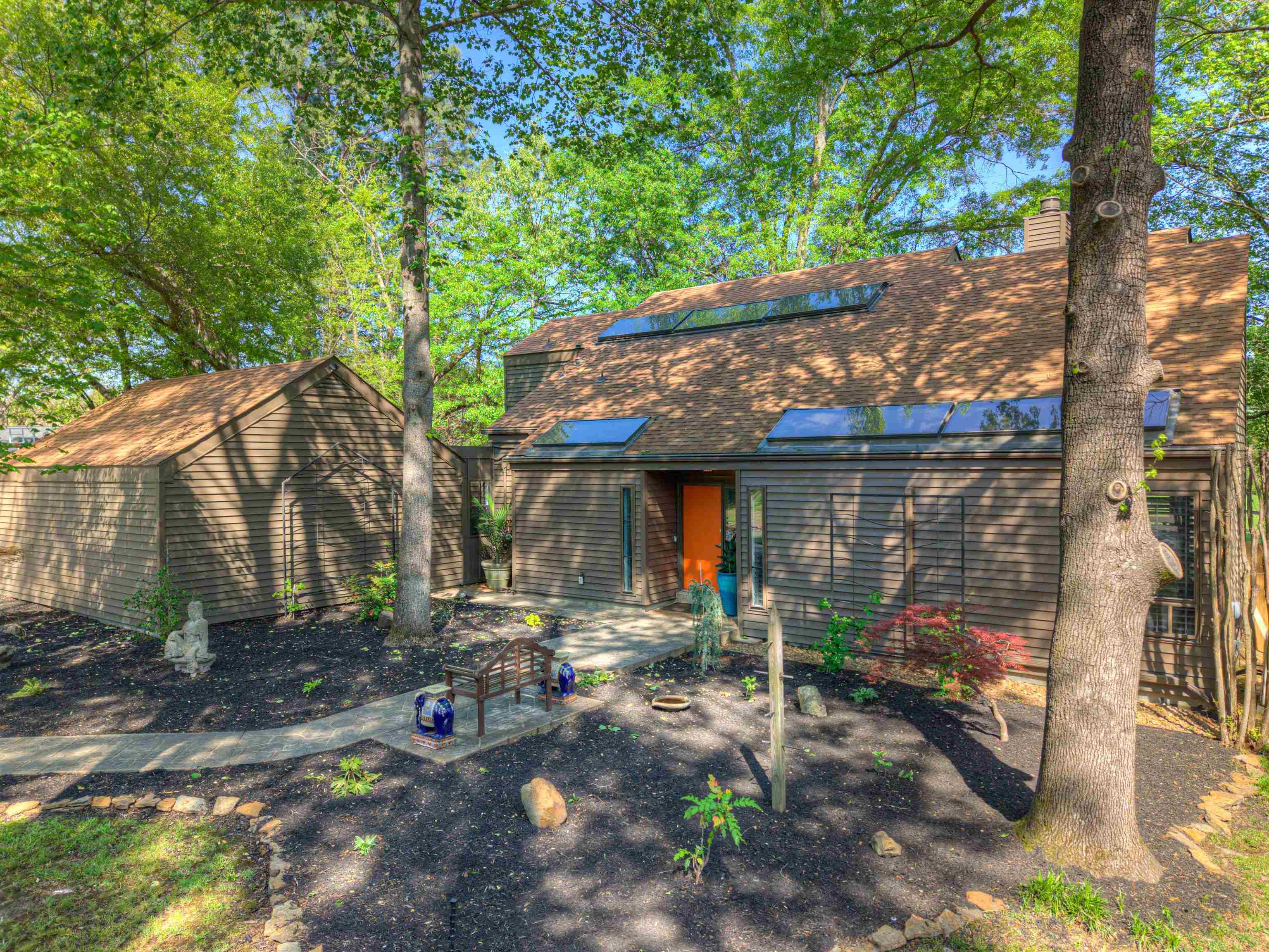6921 Tangleberry Cove Memphis, TN 38119 - Photo 28 of 39 a view of a patio