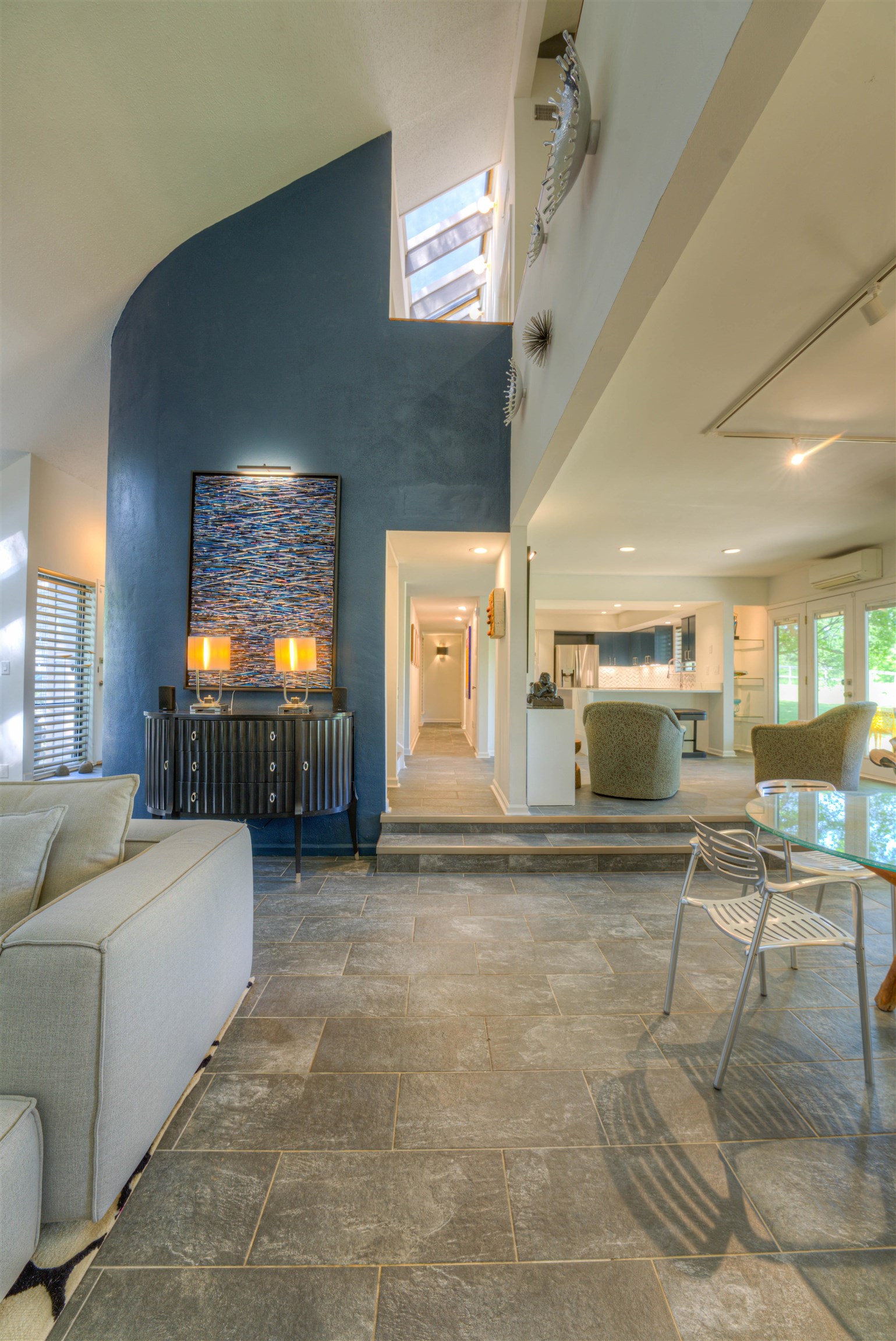 6921 Tangleberry Cove Memphis, TN 38119 - Photo 4 of 39 a view of a livingroom with furniture and a fireplace