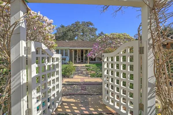 $22,500 | 1694 San Leandro Lane, Montecito, CA 93108