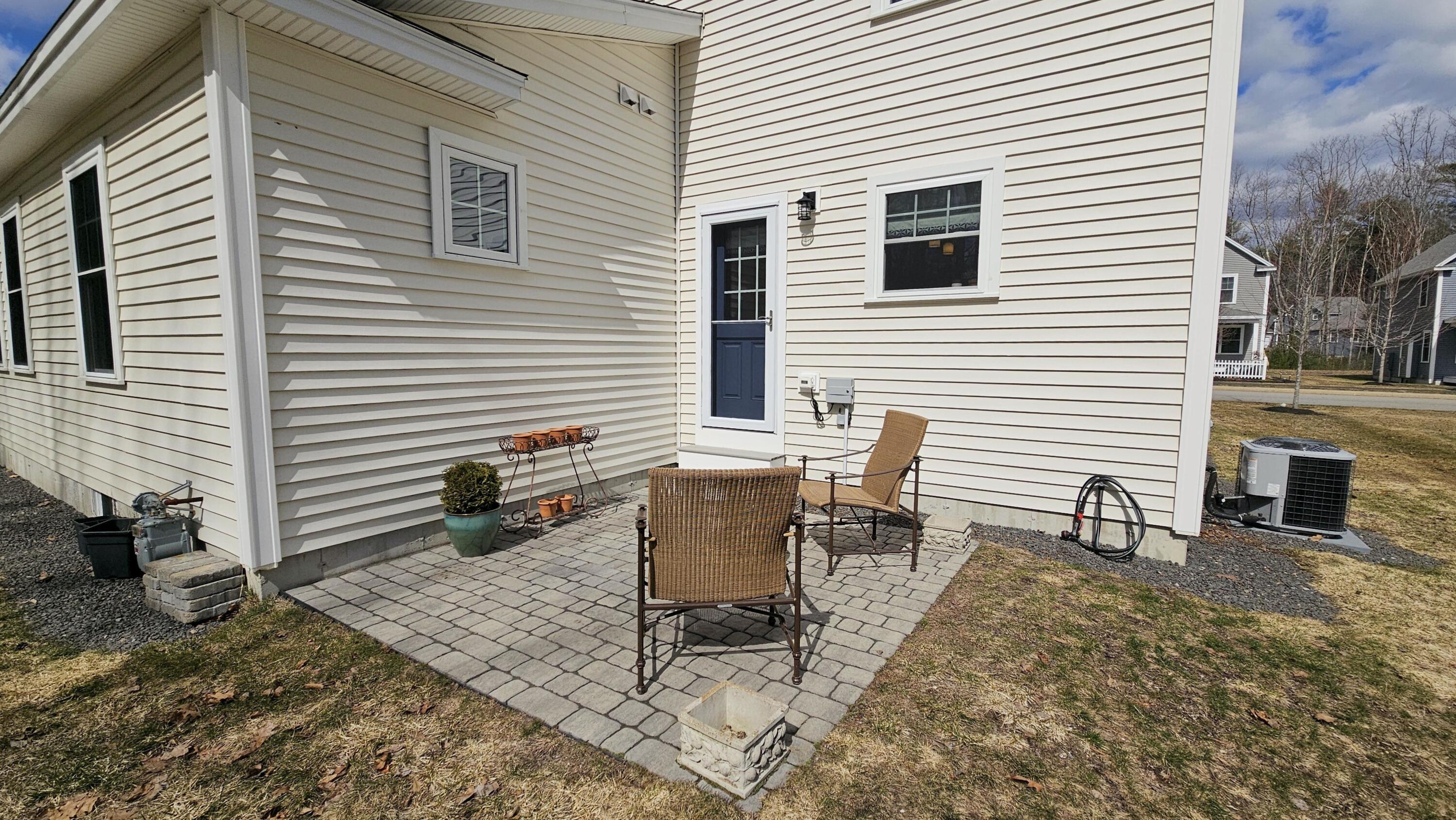 15 Webhannet Place, Unit 10 Kennebunk, ME 04043 - Photo 20 of 56 20