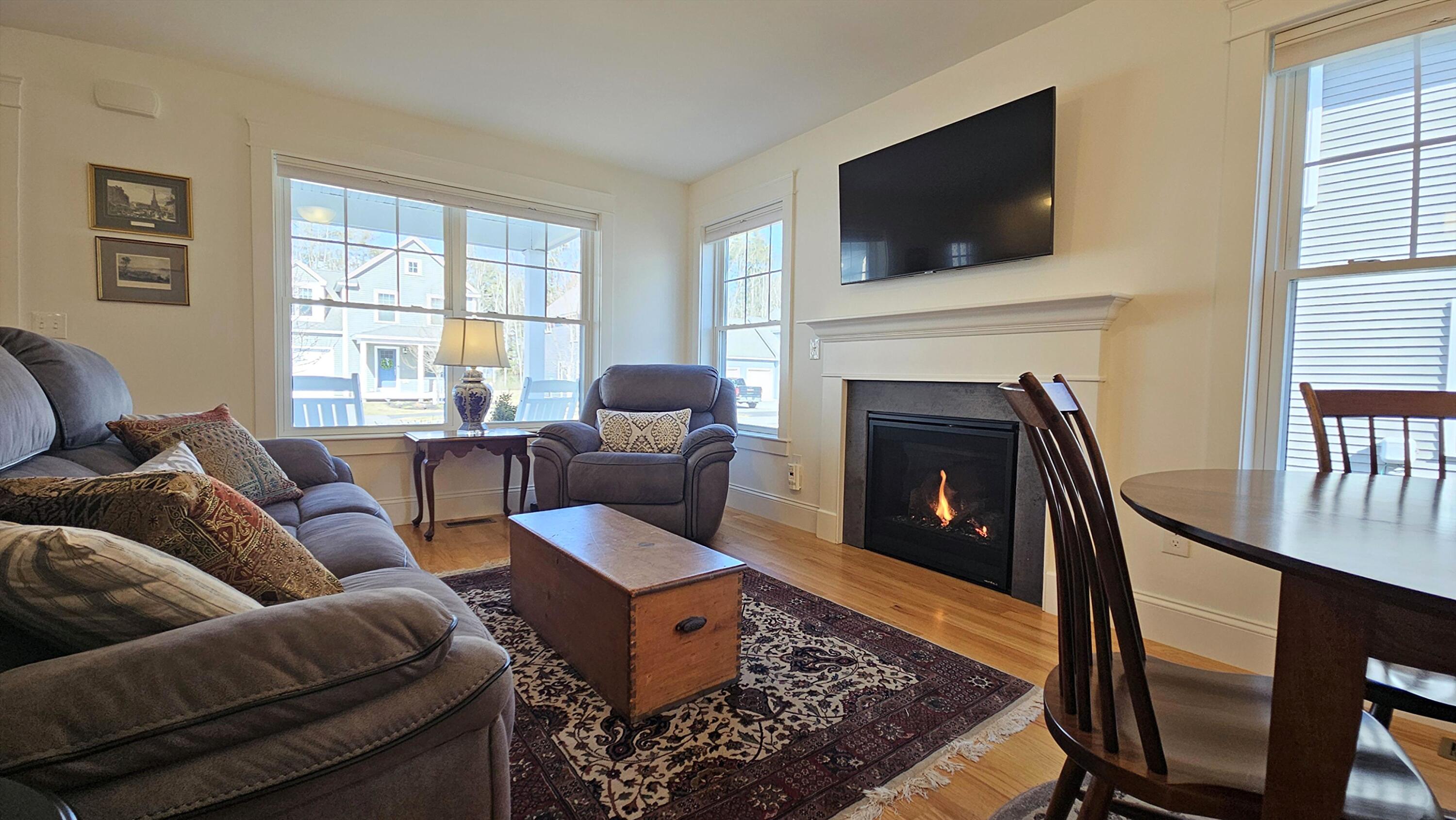 15 Webhannet Place, Unit 10 Kennebunk, ME 04043 - Photo 6 of 56 6