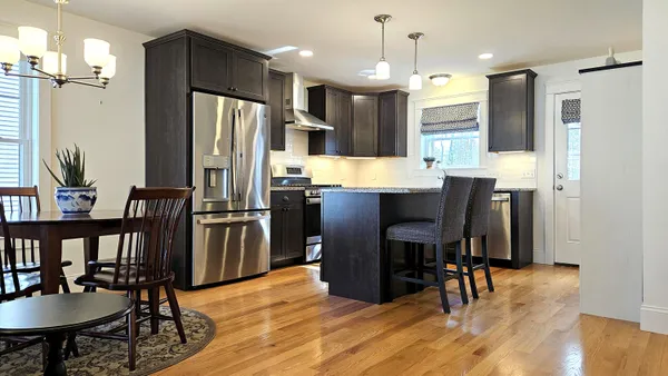 $672,000 | 15 Webhannet Place, Unit 10, Kennebunk, ME 04043