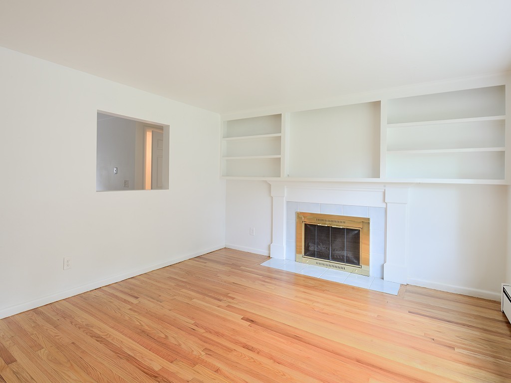 10 Rosedell Drive Westfield, MA 01085 - Photo 5 of 24 Gallery Image 5