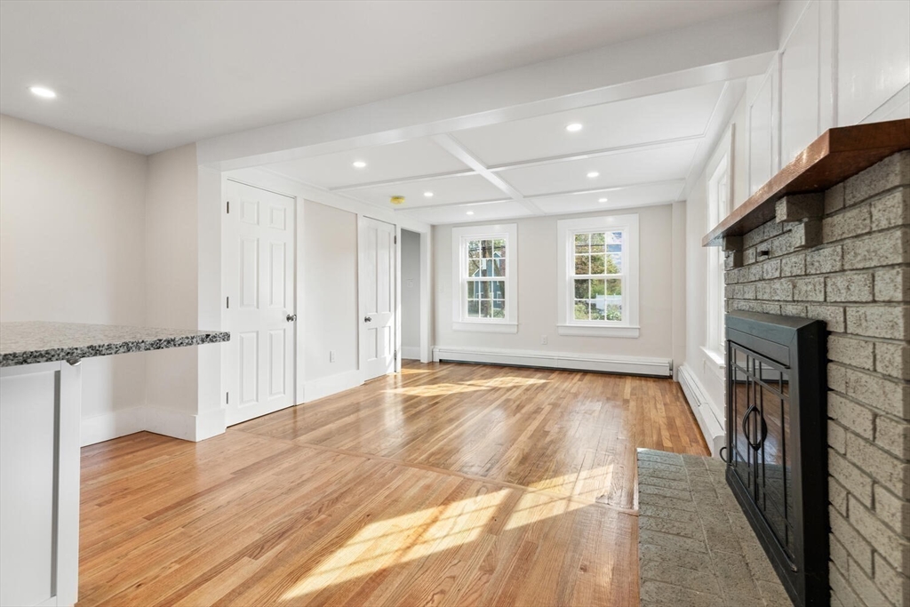 177 Main Street Rockport, MA 01966 - Photo 13 of 33