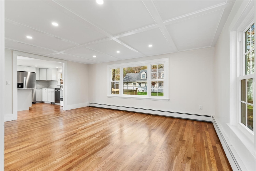 177 Main Street Rockport, MA 01966 - Photo 15 of 33