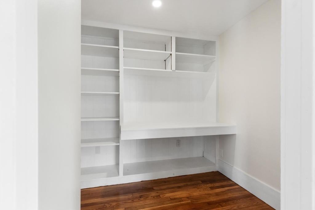 177 Main Street Rockport, MA 01966 - Photo 16 of 33