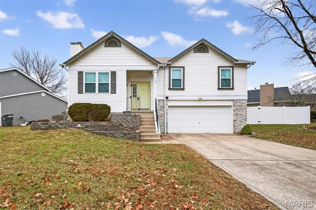 $290,000 | 179 Christina Marie Drive, O'Fallon, MO 63368