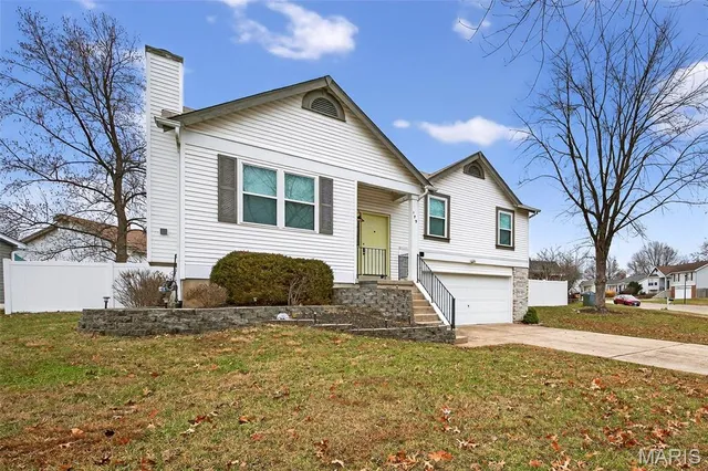 $290,000 | 179 Christina Marie Drive, O'Fallon, MO 63368