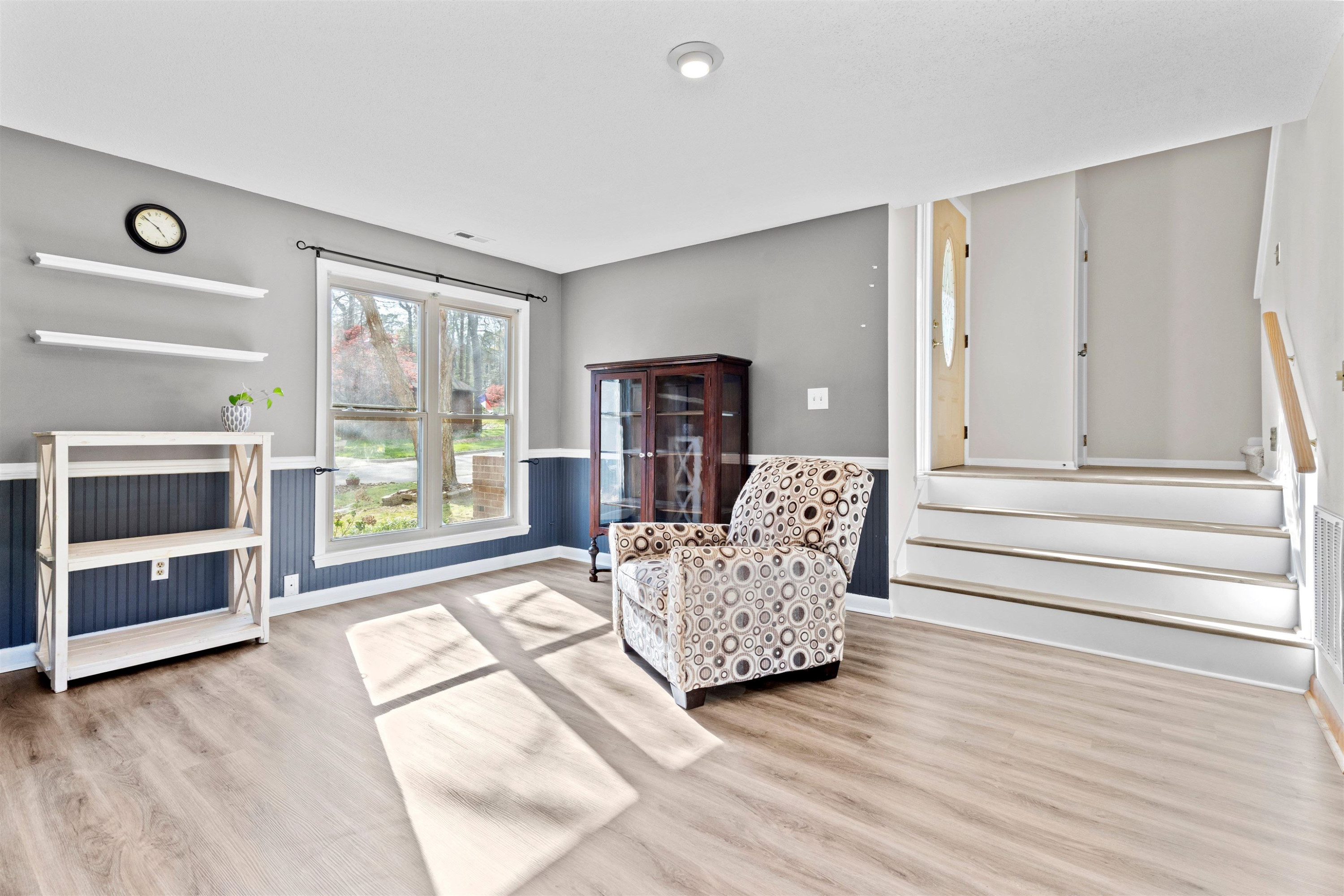 505 Ashebrook Drive Raleigh, NC 27609 - Photo 5 of 26 Photo 5