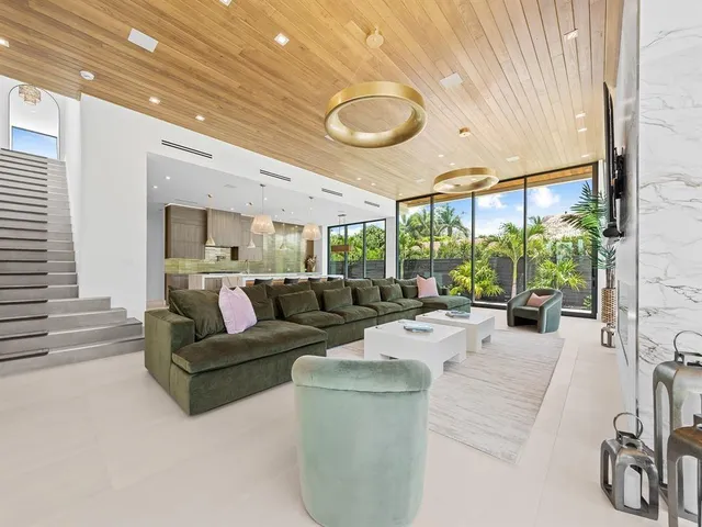 $25,000 | 2657 Northeast 34th Street, Fort Lauderdale, FL 33306