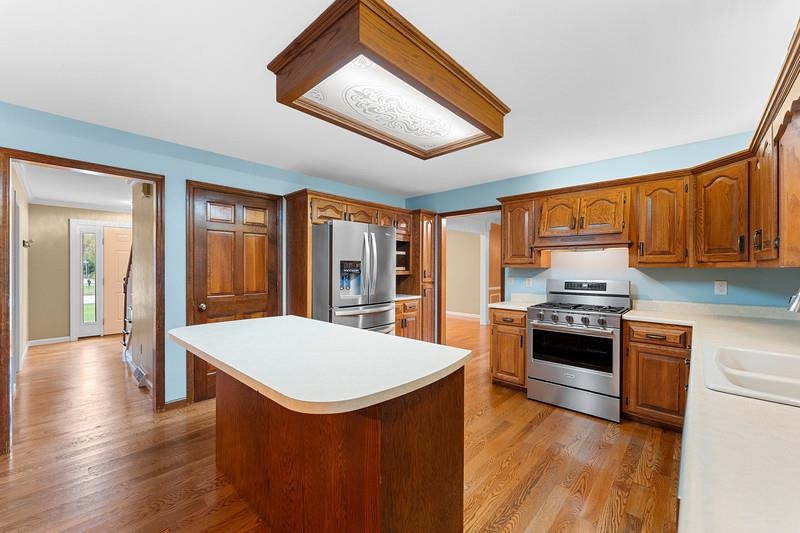 643 Stambaugh Road Allouez, WI 54301 - Photo 9 of 29 Gallery Image 9