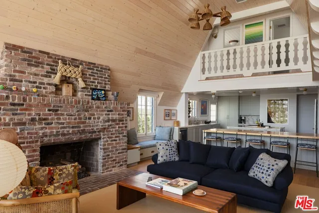 $19,995,000 | 23708 Malibu Colony Road, Malibu, CA 90265