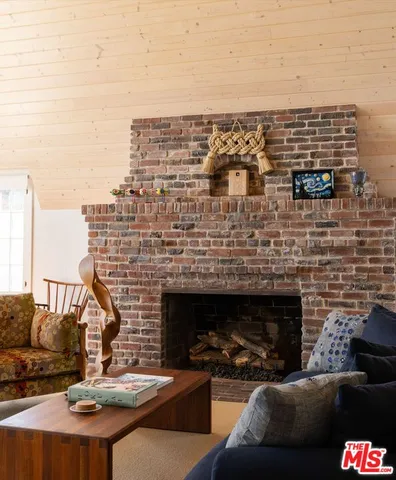 $19,995,000 | 23708 Malibu Colony Road, Malibu, CA 90265