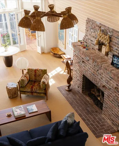 $19,995,000 | 23708 Malibu Colony Road, Malibu, CA 90265