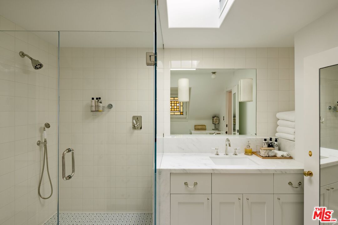 23708 Malibu Colony Road Malibu, CA 90265 - Photo 22 of 28