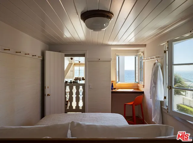 $19,995,000 | 23708 Malibu Colony Road, Malibu, CA 90265