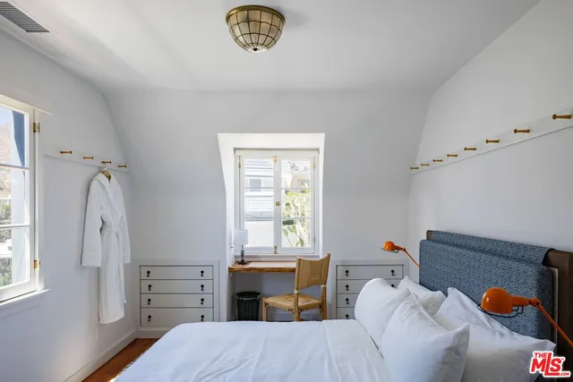 $19,995,000 | 23708 Malibu Colony Road, Malibu, CA 90265