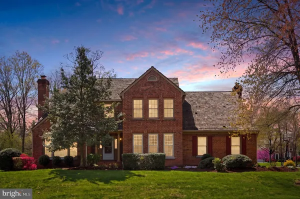 $1,249,900 | 12903 Oak Lawn Place, Herndon, VA 20171