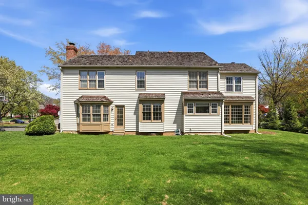 $1,249,900 | 12903 Oak Lawn Place, Herndon, VA 20171