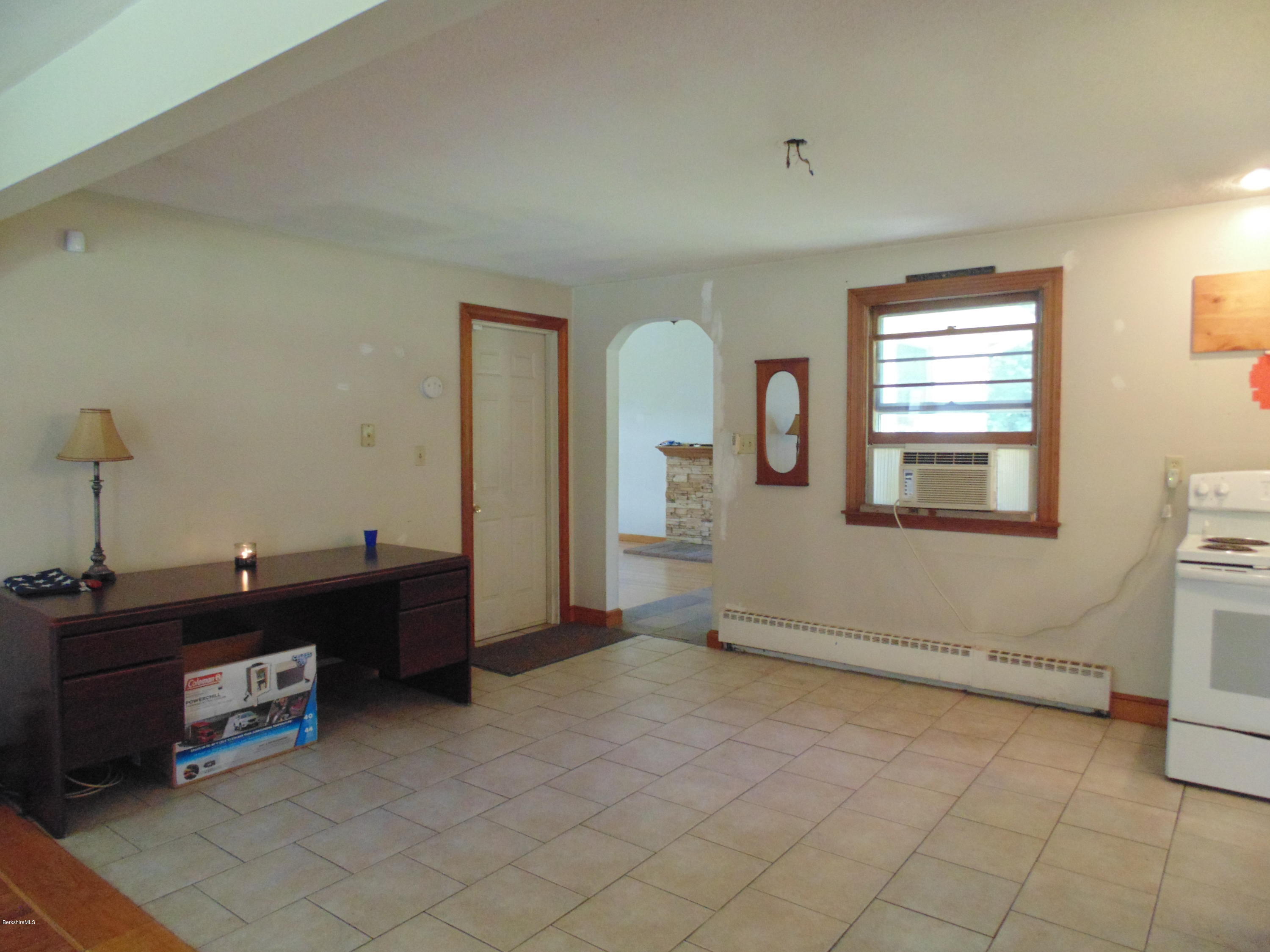 390 Montgomery Road Westfield, MA 01085 - Photo 7 of 29 a living room with furniture