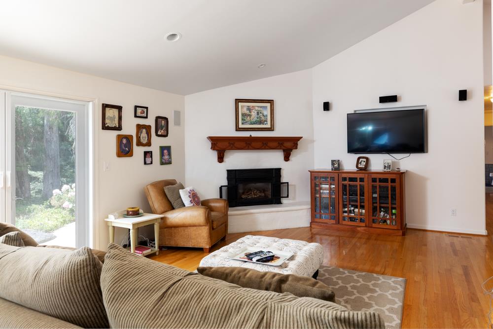 70 Via Arroyo Corralitos, CA 95076 - Photo 4 of 25