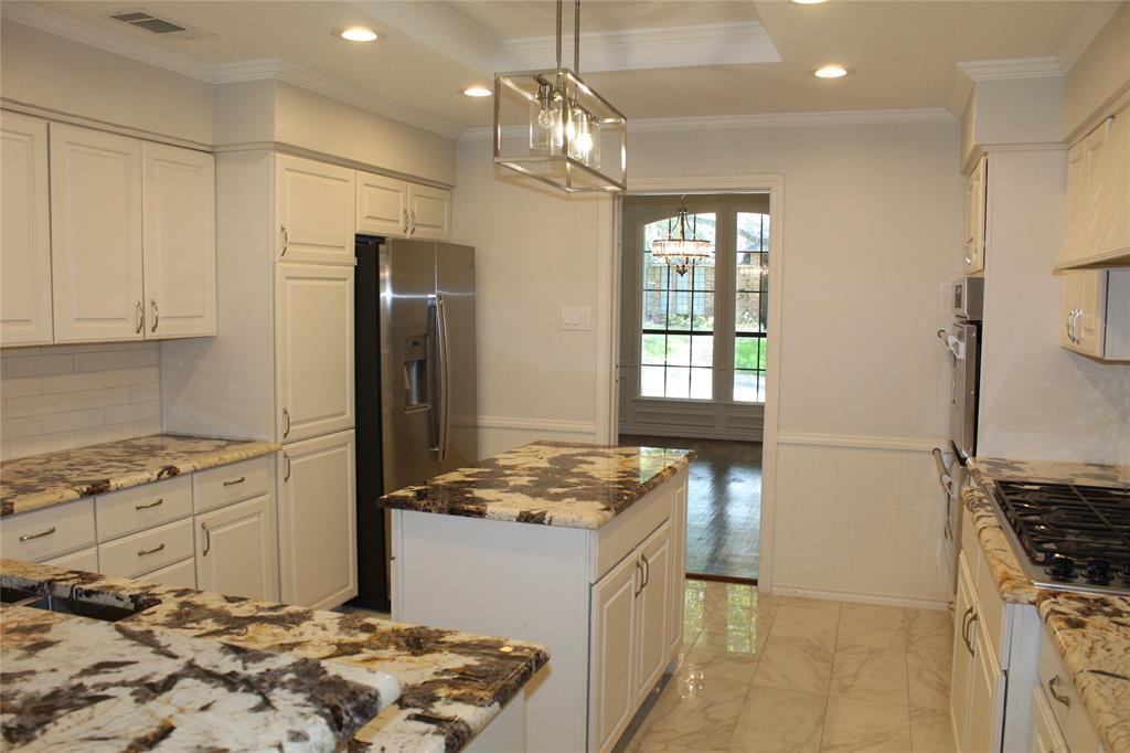 5709 Buffridge Trail Dallas, TX 75252 - Photo 12 of 31