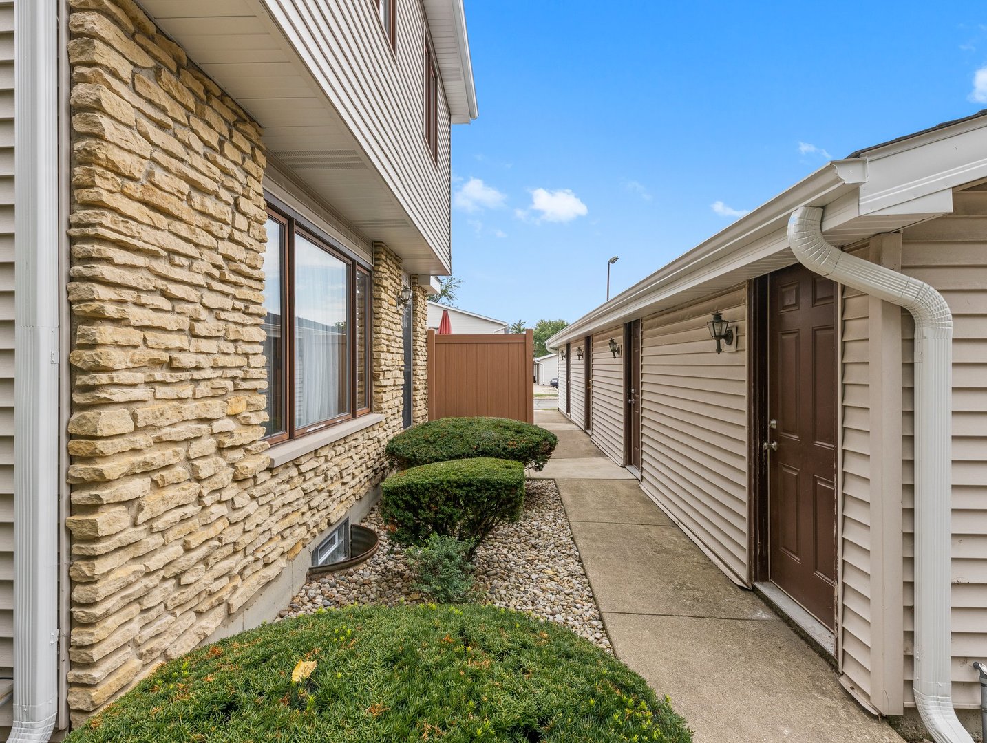 605 Northgate Road, Unit 605 New Lenox, IL 60451 - Photo 23 of 24