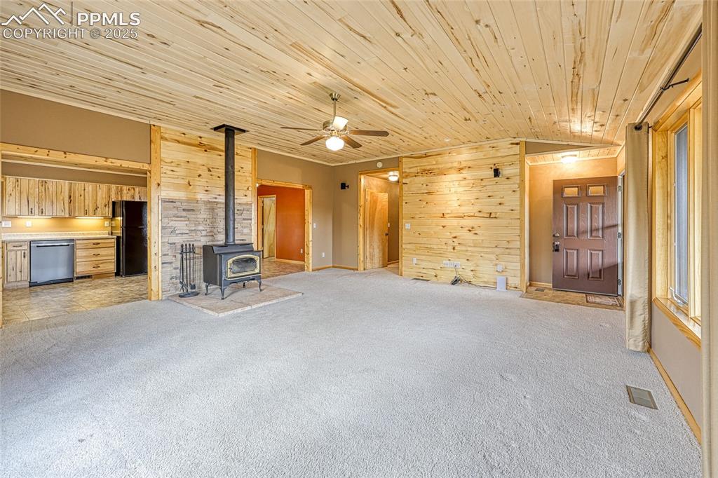 62 Cheyenne Road Florissant, CO 80816 - Photo 7 of 50