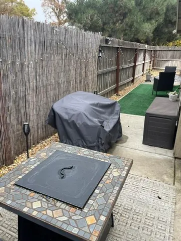 $225,500 | 1819 South Cherokee Lane, Unit 59, Lodi, CA 95240