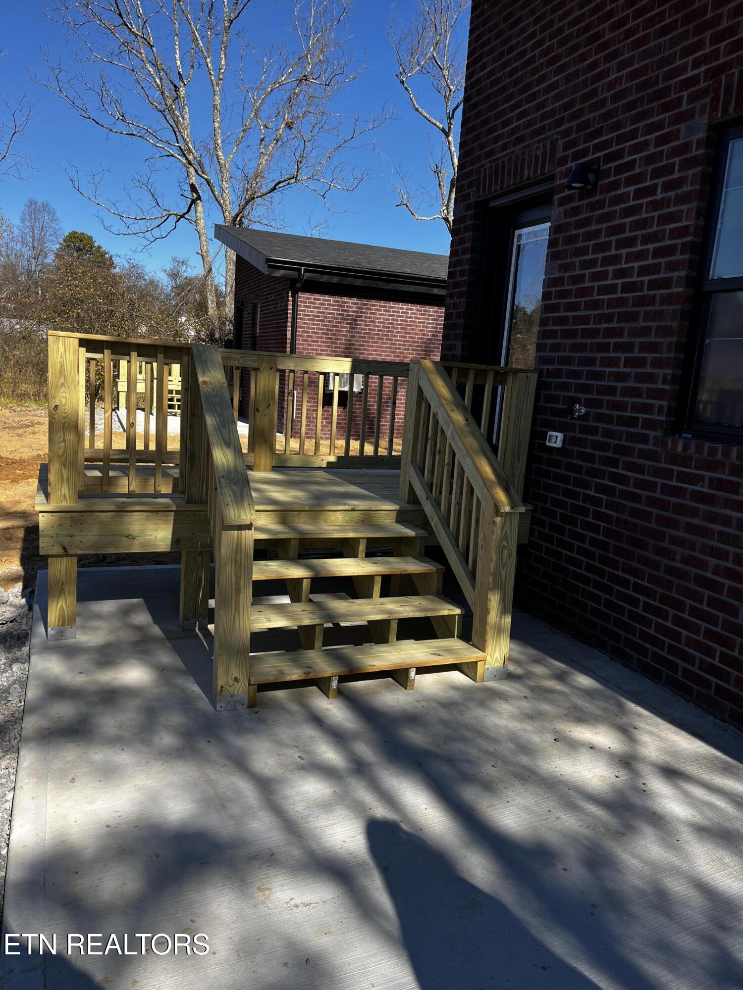 300 Old Mail Road Crossville, TN 38555 - Photo 6 of 8 IMG_0470