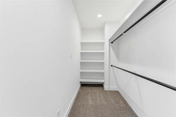 $2,400 | 2217 Lee Street, Houston, TX 77026