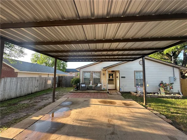$243,000 | 114 Rebecca Street, Bryan, TX 77801